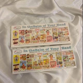 (Category: ) located in . Submitted by cachetwardrobe (Listing ID 1027926688, Image 1). Description: .