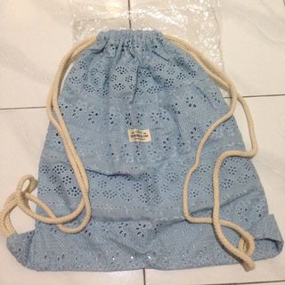 (Kategori: ) berada di . Dikirim oleh wildaaml (ID iklan 1027868047, Gambar 1). Deskripsi: .