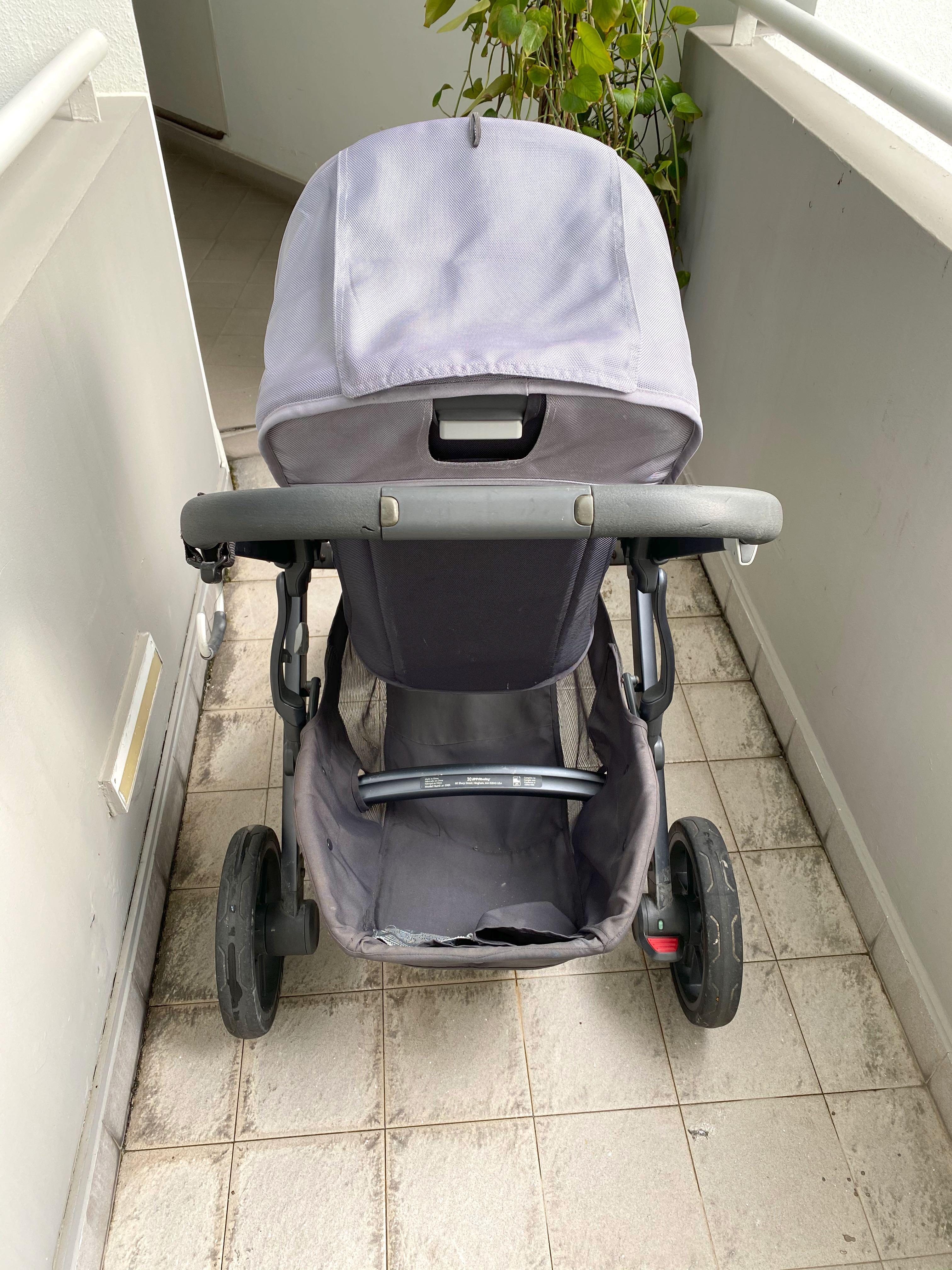 Uppababy vista model sales 0101