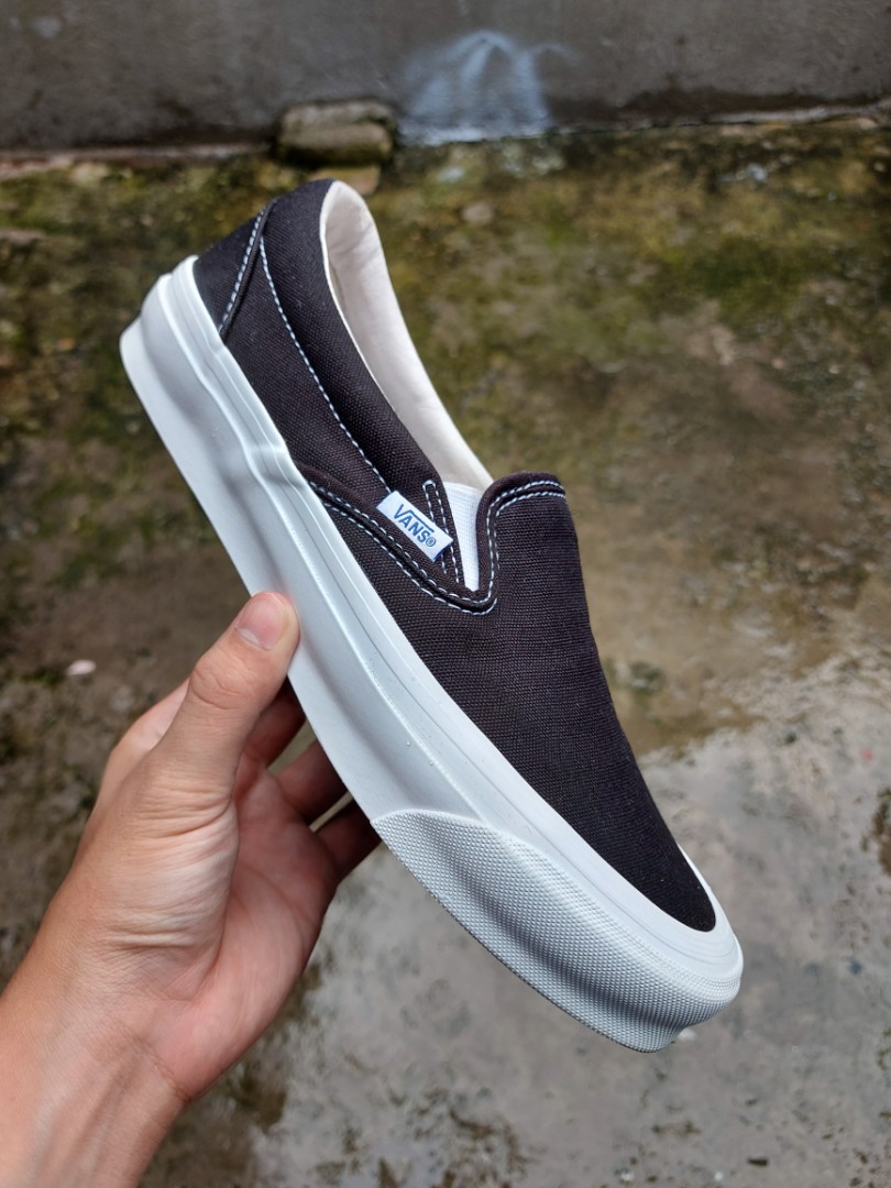 Vans Vault v2 PAIR ONLY, Men's Fashion, Footwear, Sneakers on Carousell Vans Vault v2 PAIR ONLY, Men's Fashion, Footwear, Sneakers on Carousell