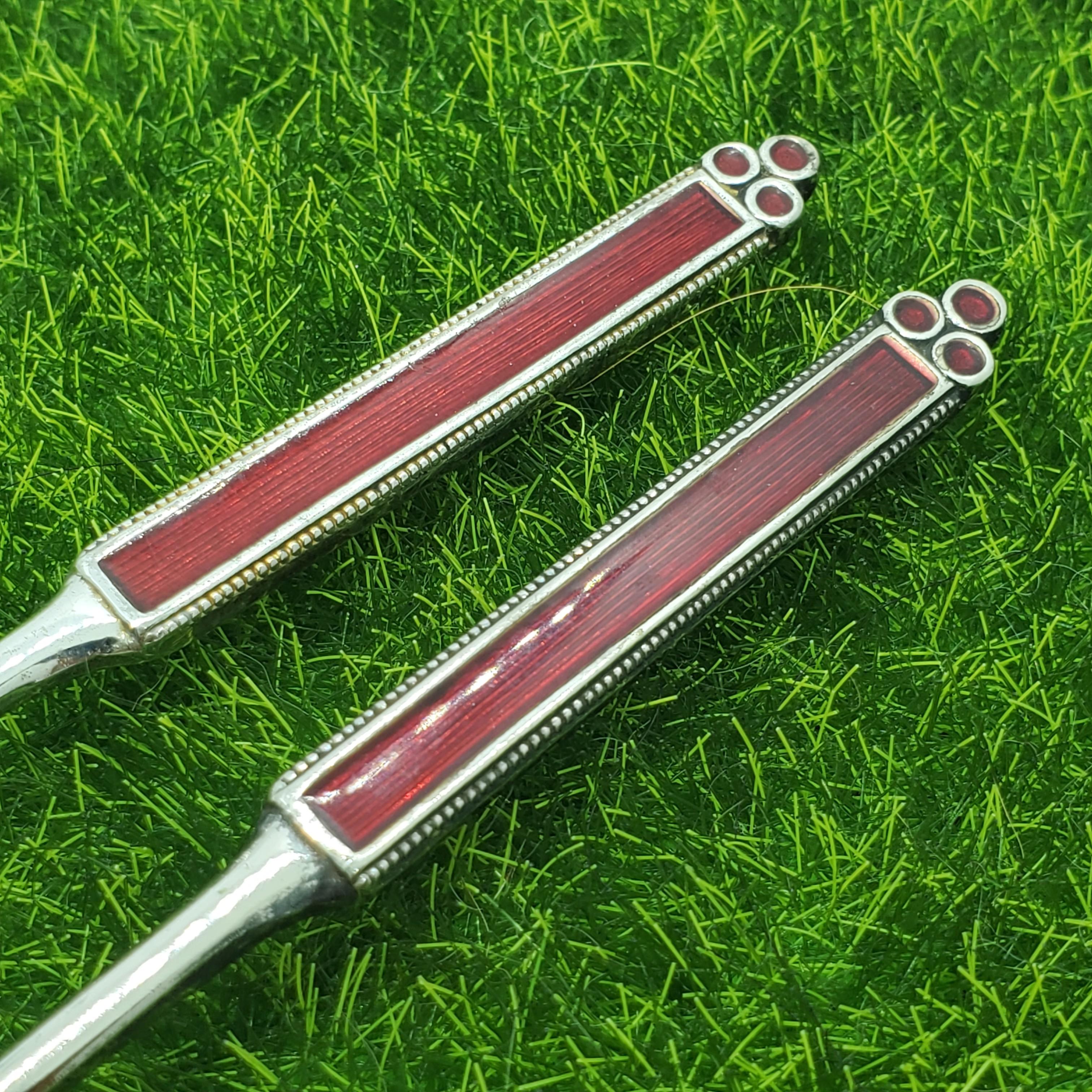 Vintage Nickel Silver Dessert Spoon and Fork (Category: Dinnerware & Cutlery) located in Marikina City. Submitted by mypeculiarcloset (Listing ID 1027885869, Image 3). Description: Vintage Nickel Silver Dessert Spoon and Fork 3 pairs available. Get all 3 pairs for Php 400.00 MOP： Bpi Island/BDO/Gcash.