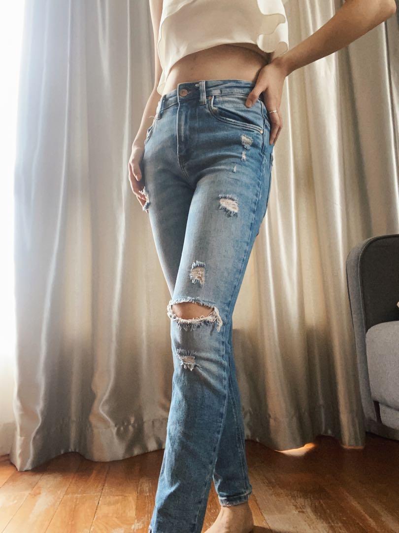 boyfriend ripped jeans zara