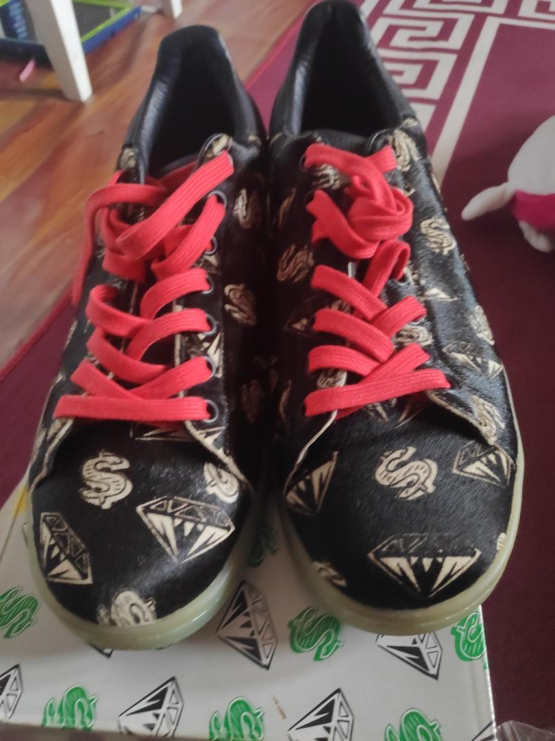Stan smith hotsell black pony hair