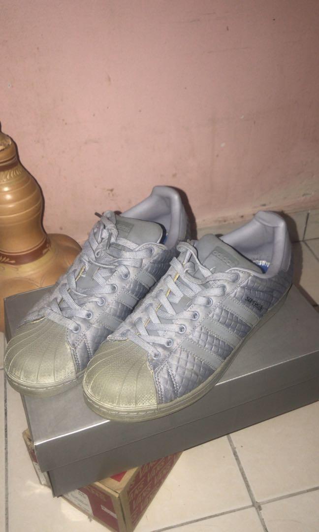 Adidas Superstar Grey Original Men S Fashion Footwear Sneakers On Carousell
