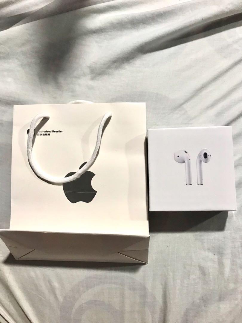 Apple Airpods Gen 2 (Category: Portable Audio Accessories) located in Quezon City. Submitted by jpmonlineshop2019 (Listing ID 1028090058, Image 3). Description: .