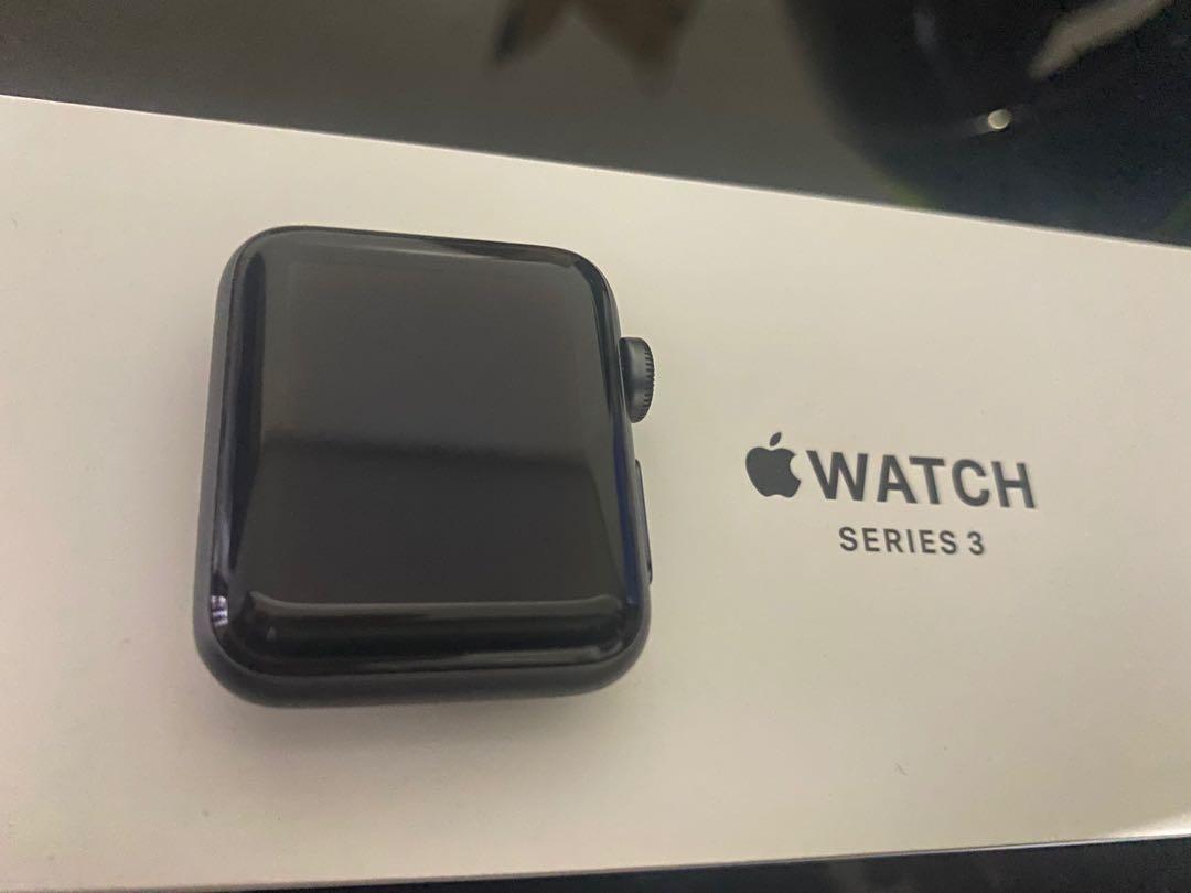 Apple Watch Series 3 (Category: Wearables & Smart Watches) located in Manila. Submitted by sherleene19 (Listing ID 1027957823, Image 2). Description: Bought last April. Selling it because I seldom use it and bought it because of impulsive buying. 🤣.
