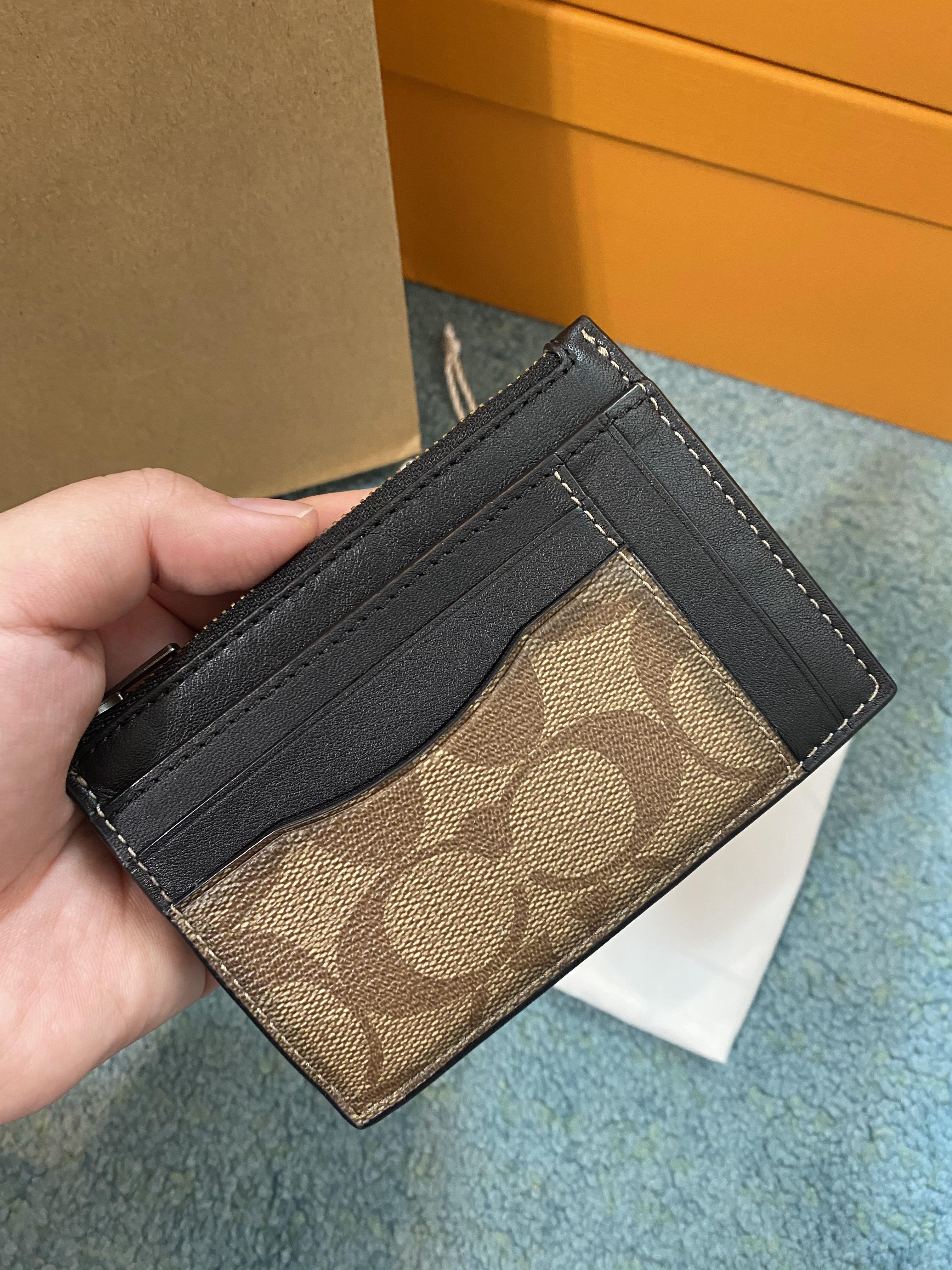 Authentic Coach Multiway Zip Card Case In Signature Canvas, Luxury