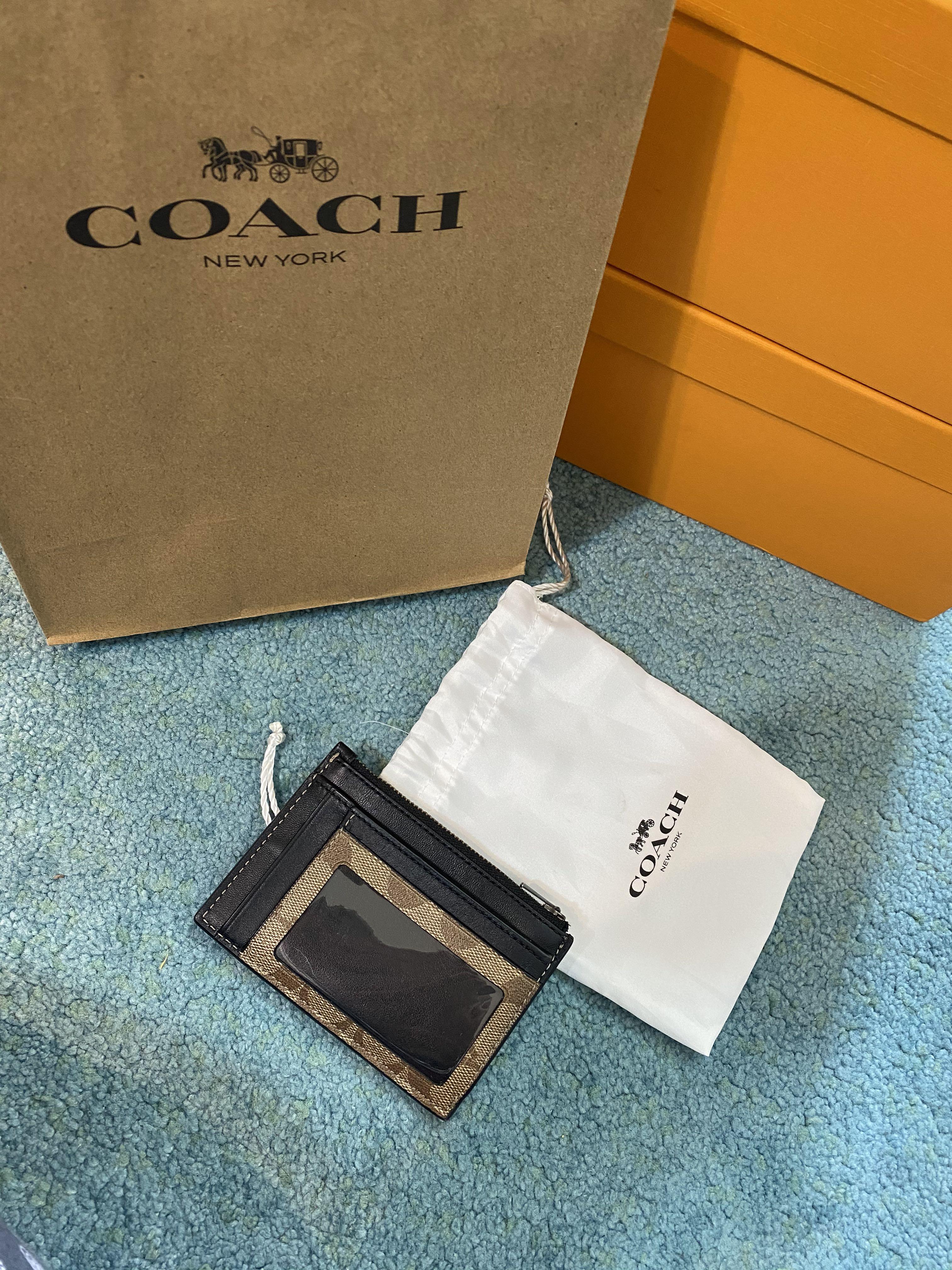 Authentic Coach Multiway Zip Card Case In Signature Canvas, Luxury