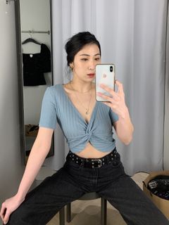(Category: ) located in . Submitted by jans.wardrobe (Listing ID 1028193392, Image 1). Description: .