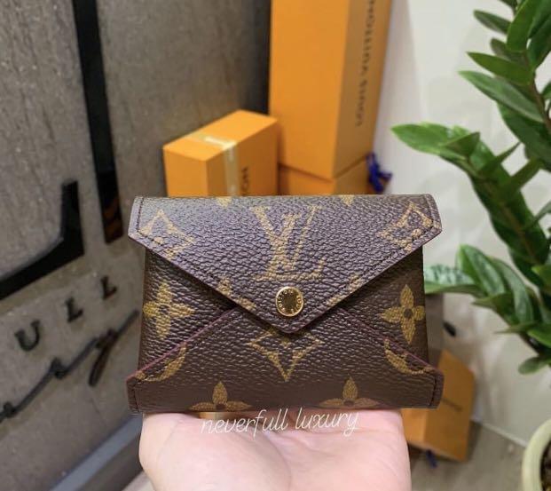 💕BNIB💕Louis Vuitton Kirigami size S Monogram, Luxury, Bags