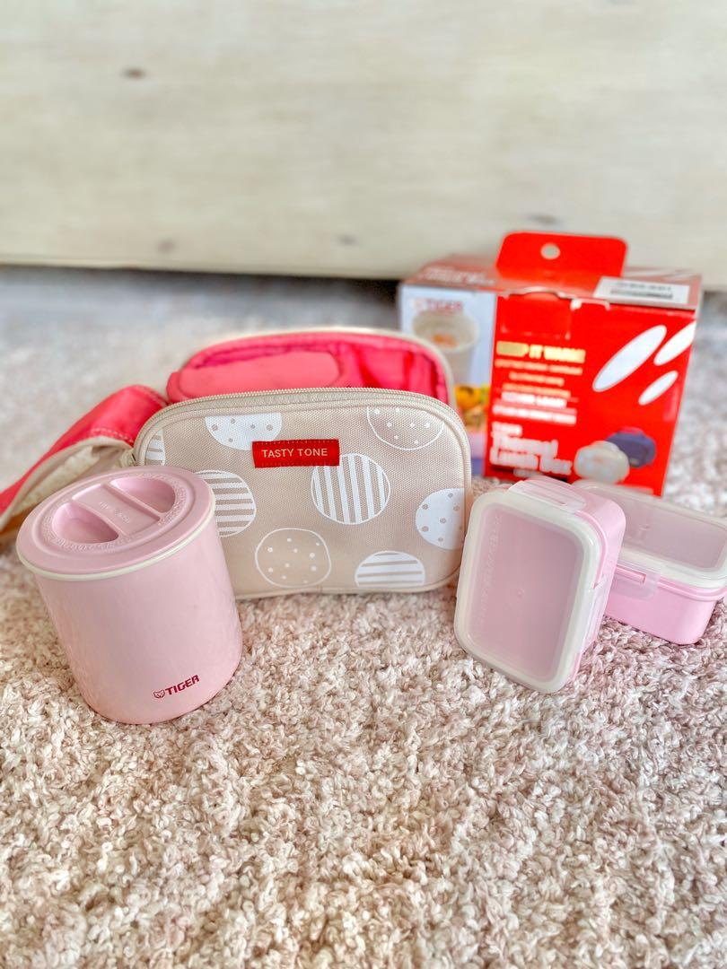 Brand New Authentic Tiger Lunch Box (Category: Chilled & Frozen Food) located in Cebu City. Submitted by cchua_29 (Listing ID 1028103201, Image 1). Description: Comes with box, care/instruction manual, and extra rubber lining .