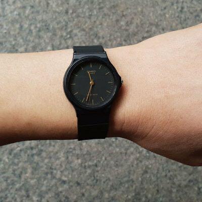 Casio black hot sale resin watch