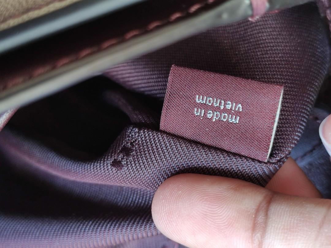 Coach swagger 25 Barang Mewah Tas Dompet di Carousell