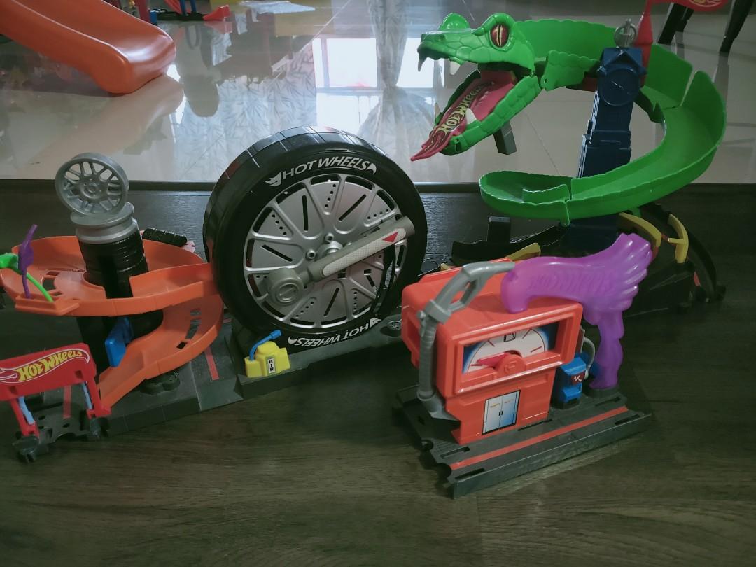 hot wheels city super spin tire shop