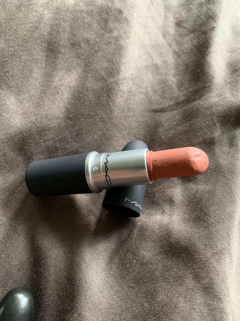 Mac Powder Kiss My Tweedy Beauty Personal Care Face Makeup On Carousell