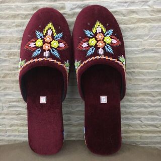 (Category: ) located in . Submitted by totslippers (Listing ID 1028093744, Image 1). Description: .