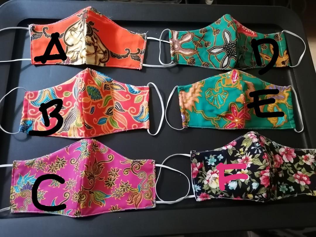 Mask Batik pattern (Category: Face Masks & Face Shields) located in Singapore. Submitted by dyahputri41 (Listing ID 1028057192, Image 1). Description: .