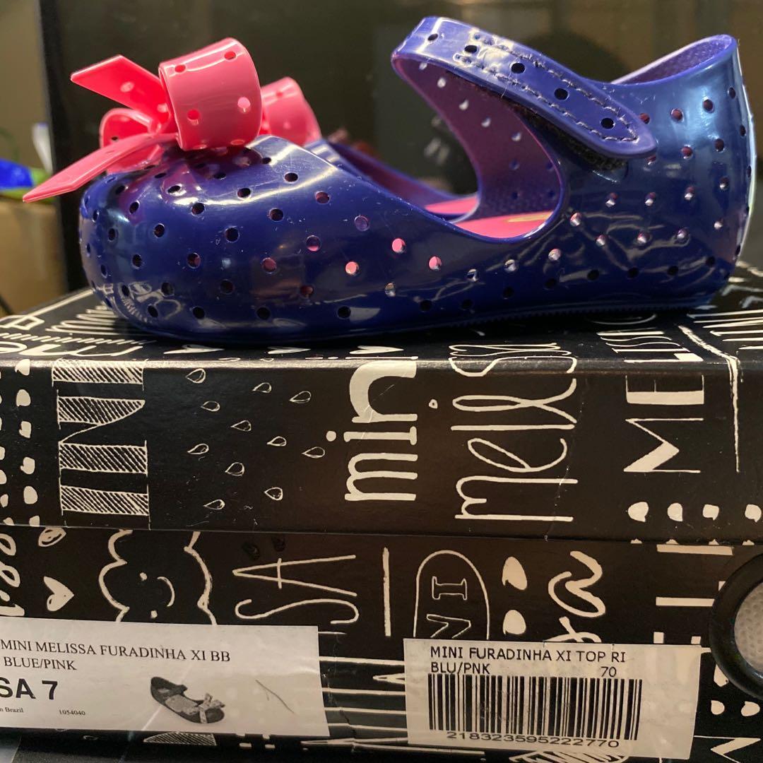 Mini Melissa Furadinha USA 7 (Category: Babies & Kids Fashion) located in Binan City. Submitted by 4gproducts (Listing ID 1028064392, Image 3). Description: Slightly used Complete with box & dust cloth.