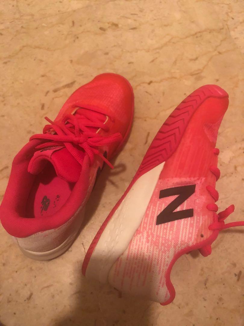 girls new balance tennis shoes