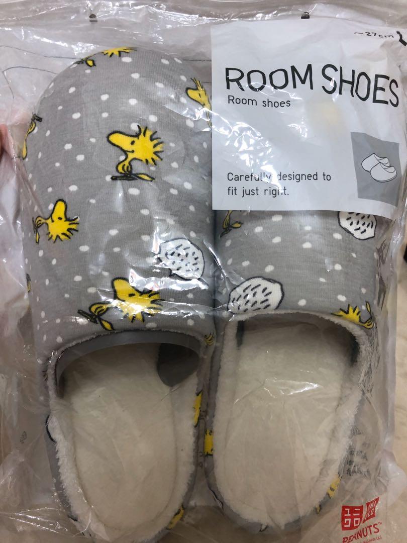 Uniqlo house best sale shoes