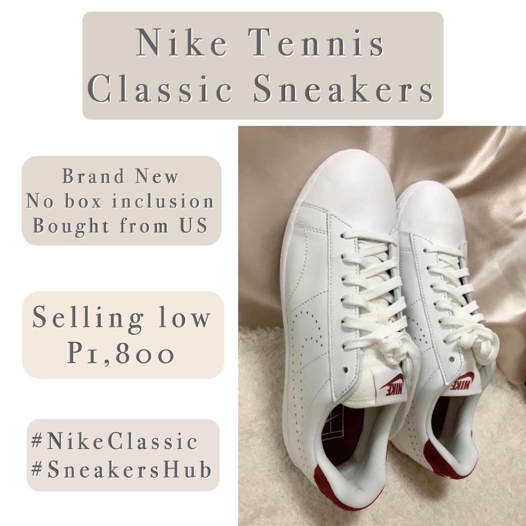 white classic nike shoes