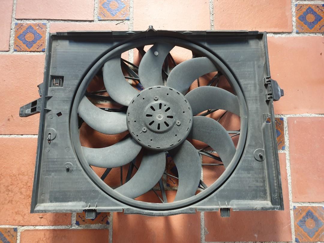 Original BMW E60 Radiator Fan, Auto Accessories on Carousell