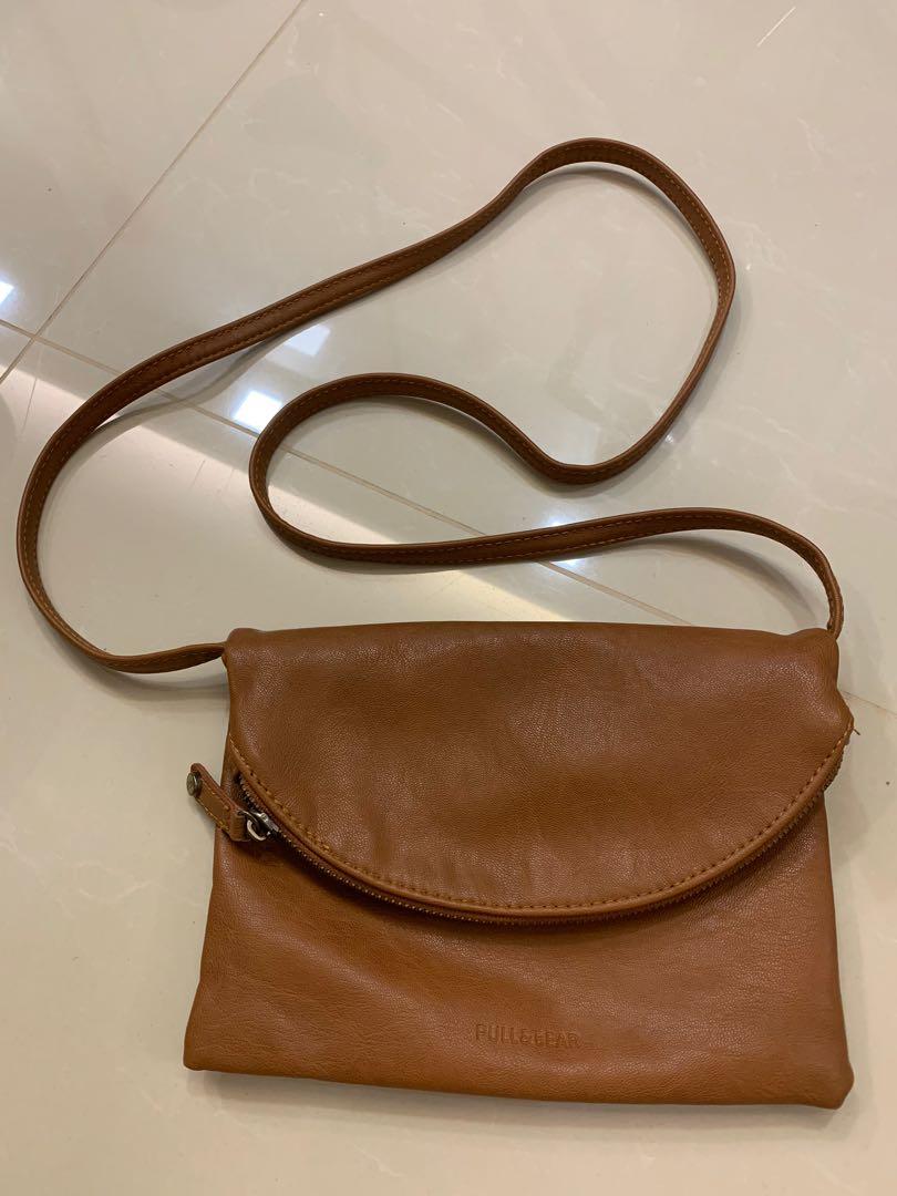 pull and bear sling bag