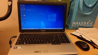 （分類：）位於 。 由 ngmanlok2001 提交（商品編號 1028168741，圖片 1）。簡介： 。