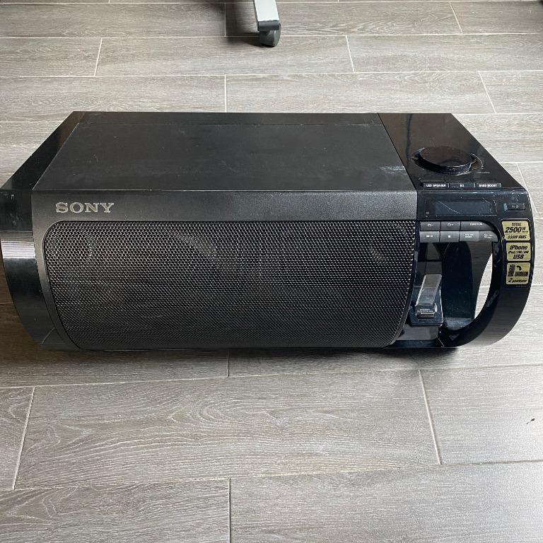 Sony Speakers For Iphone4 Ipod Rdh Gtk11ip Audio Soundbars Speakers Amplifiers On Carousell