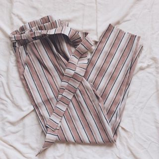 (Category: ) located in . Submitted by clariseee (Listing ID 1028108492, Image 1). Description: .