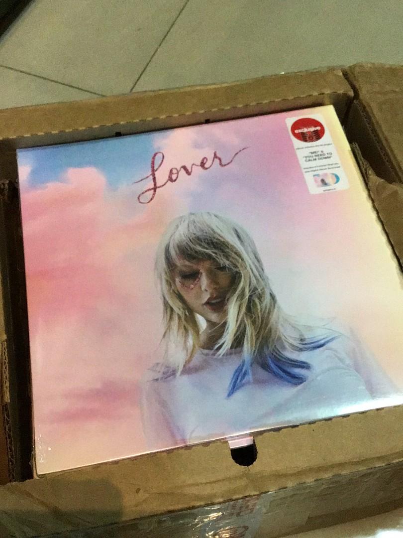 TAYLOR SWIFT : LOVER LIMITED EDITION ( 2 COLORED VINYL/ LP'S), Hobbies & Toys, Music & Media ...