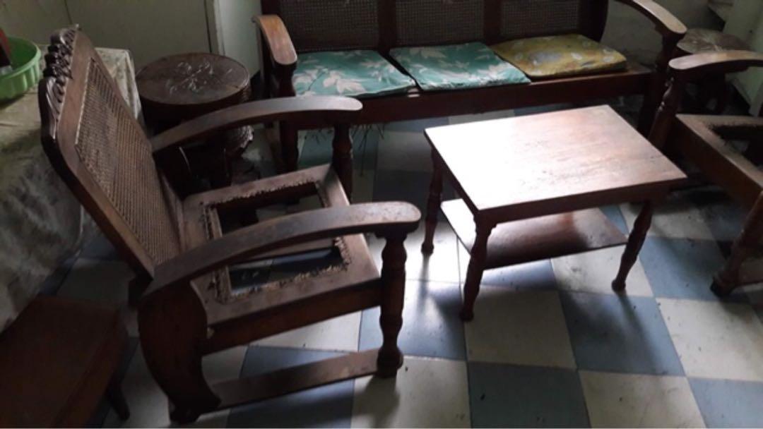 Vintage Narra sala set (Category: Tables & Sets) located in Quezon City. Submitted by practical_papi (Listing ID 1028188824, Image 2). Description: 1950’s Vintage Narra sala set Inclusions: 1 pc 3-seater, 2 pcs single seater & 1 table. issue: Solihiya needs to be replaced but other than that, wood is very intact and sturdy. Slightly negotiable.