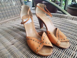 (Category: ) located in . Submitted by gladrags65 (Listing ID 1028035554, Image 1). Description: .