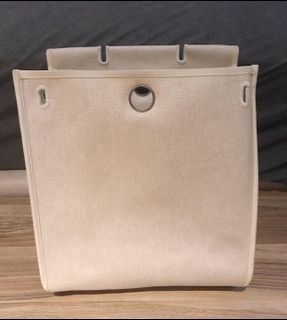 （分類：）位於 。 由 more.too 提交（商品編號 273643834，圖片 1）。簡介： 。