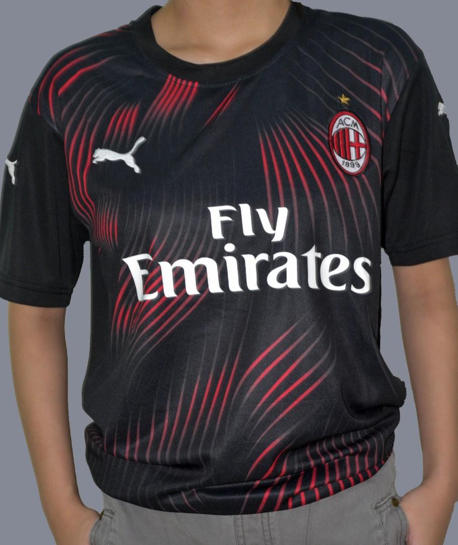 fly emirates red and black jersey