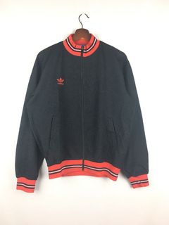 (Category: ) located in . Submitted by thriftstore14 (Listing ID 1028352662, Image 1). Description: .