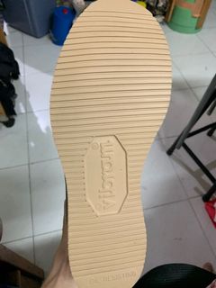 （分類：）位於 。 由 pig1212 提交（商品編號 1028334491，圖片 1）。簡介： 。