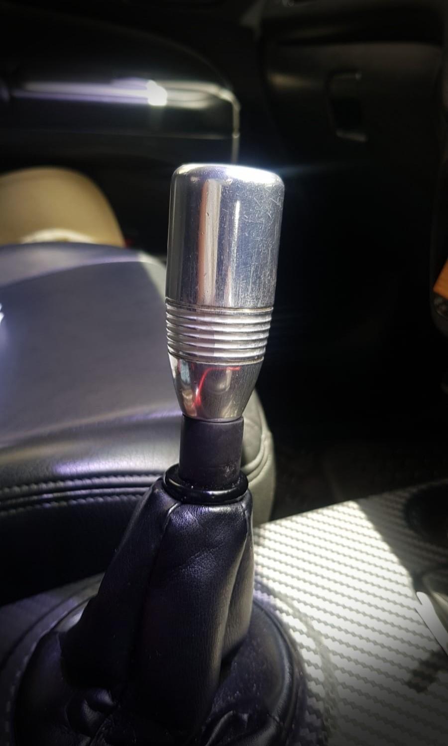 Aluminum Gear knob, Car Accessories, Accessories on Carousell