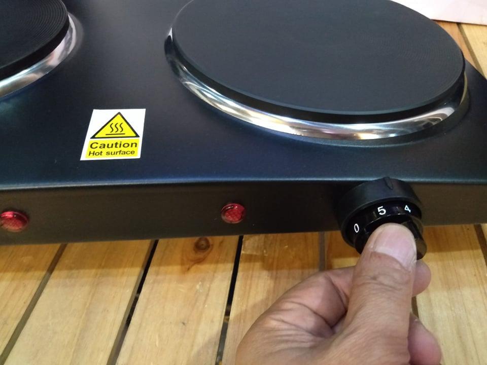 Anko Double Hot Plate, Furniture & Home Living, Kitchenware & Tableware, Dinnerware & Cutlery on