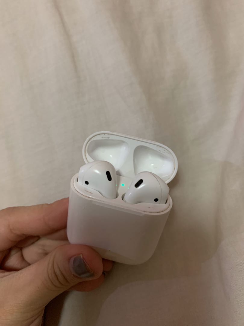 Apple Airpods first generation, Telepon Seluler & Tablet, Aksesoris ...