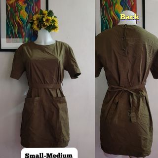 (Category: ) located in . Submitted by queendaleboutique (Listing ID 1028359053, Image 1). Description: .