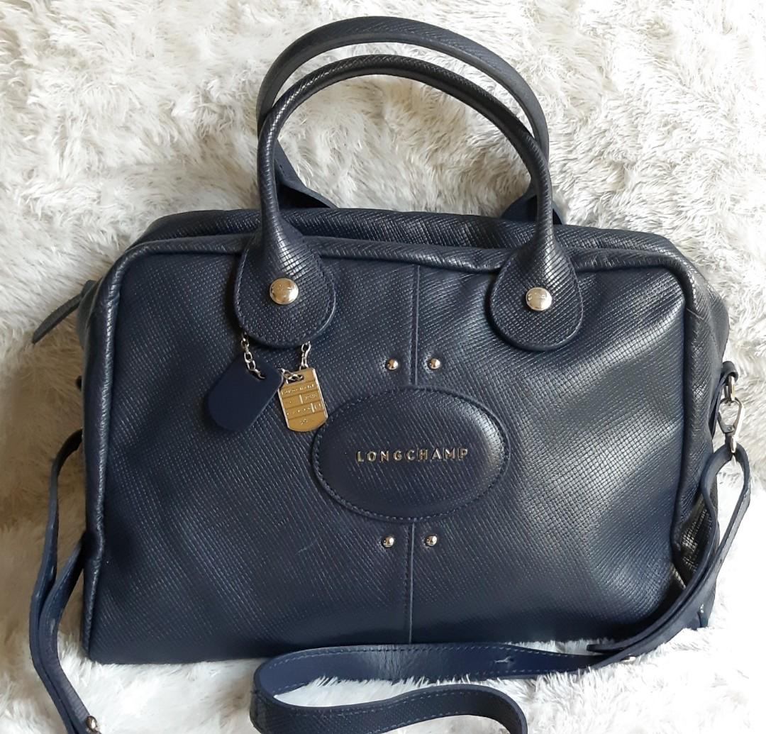 Longchamp Quadri Leather Hobo Bag, Barang Mewah, Tas & Dompet di Carousell