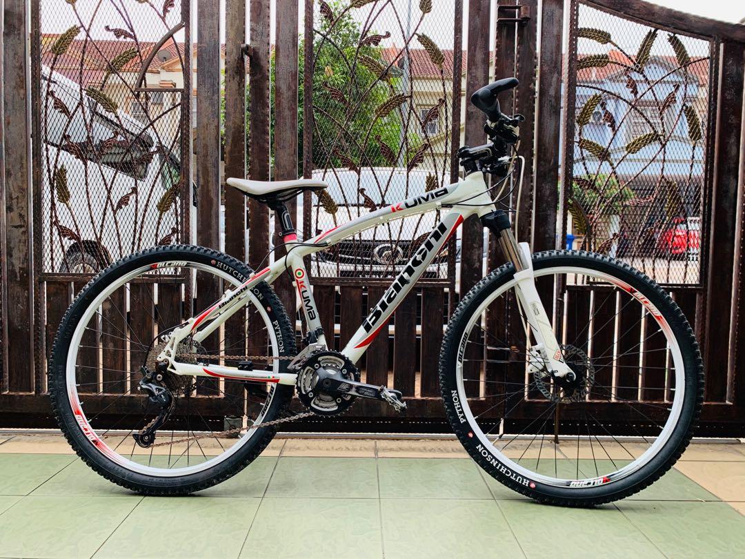 bianchi kuma 27