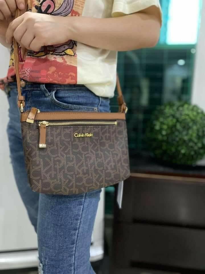 Calvin Klein Sling Bag, Women's Fashion, Bags & Wallets, Cross-body Bags on  Carousell