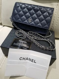 （分類：）位於 。 由 charlizeee 提交（商品編號 1028225946，圖片 1）。簡介： 。
