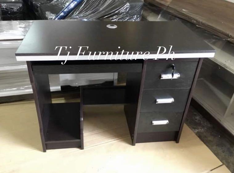 Computer Table (Category: Tables & Sets) located in Quezon City. Submitted by tjfurnitureph (Listing ID 1028281564, Image 1). Description: Computer Table Model:Valerie Dimension: L"40xW"20xH"29 Inches Color: Wenge Materials: Top grade MDF w/ Wood veneer Eco friendly painting fine finishing High Quality hardware accessories W/ attached 3 drawers, CPU Holder & Keyboard Tray. Php- 3,900 Additional Delivery fee‼️ We Accept Cash On Delivery. Or Book v