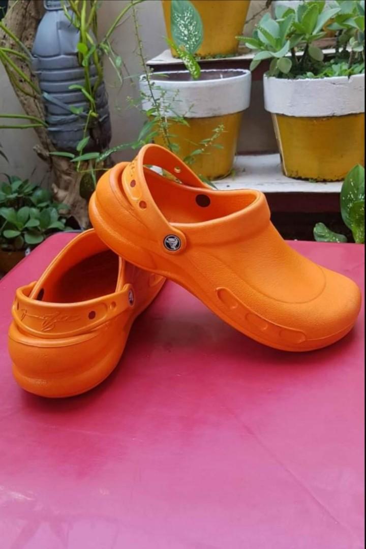 Crocs MARIO BATALI limited edition, Men's Fashion, Footwear, Slippers &  Slides on Carousell