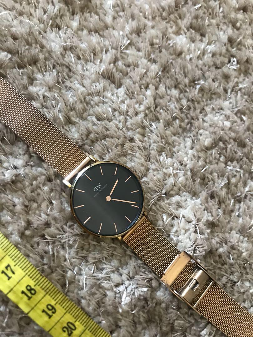 Beli discount jam dw