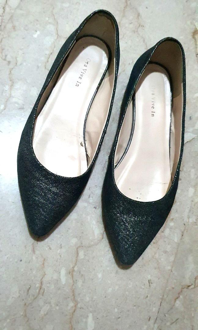 tina sofa bow flat booties