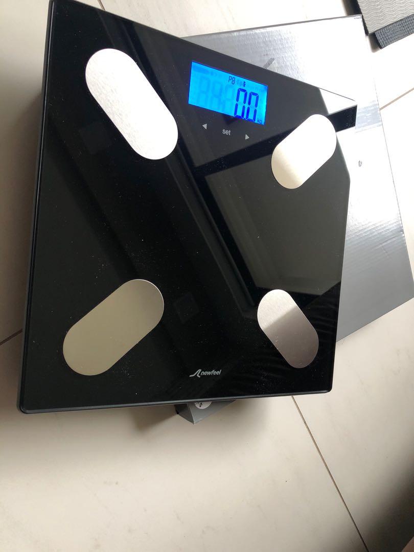 Decathlon Digital Weighing Scale, Health & Nutrition, Health Monitors
